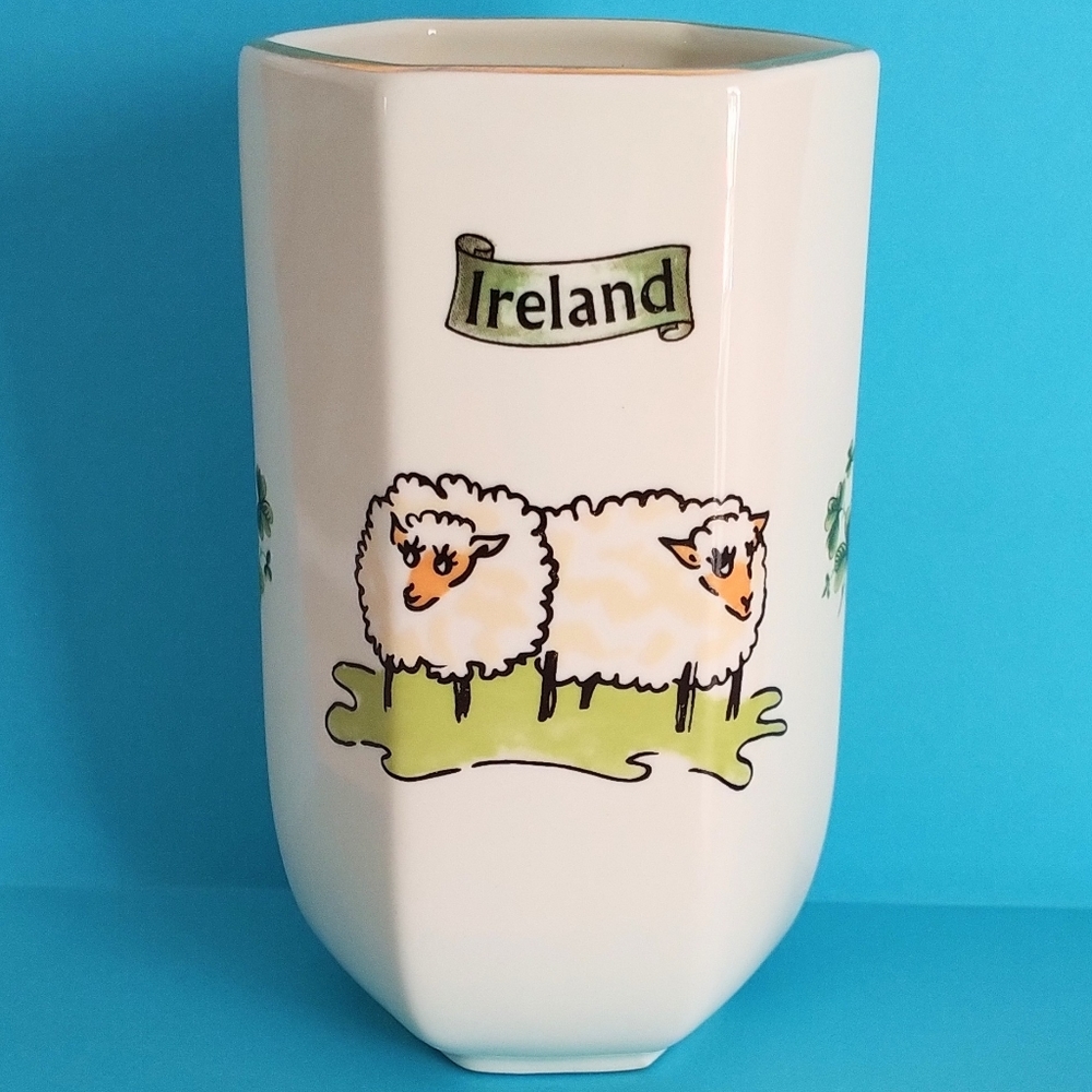 Carrigcraft Vase